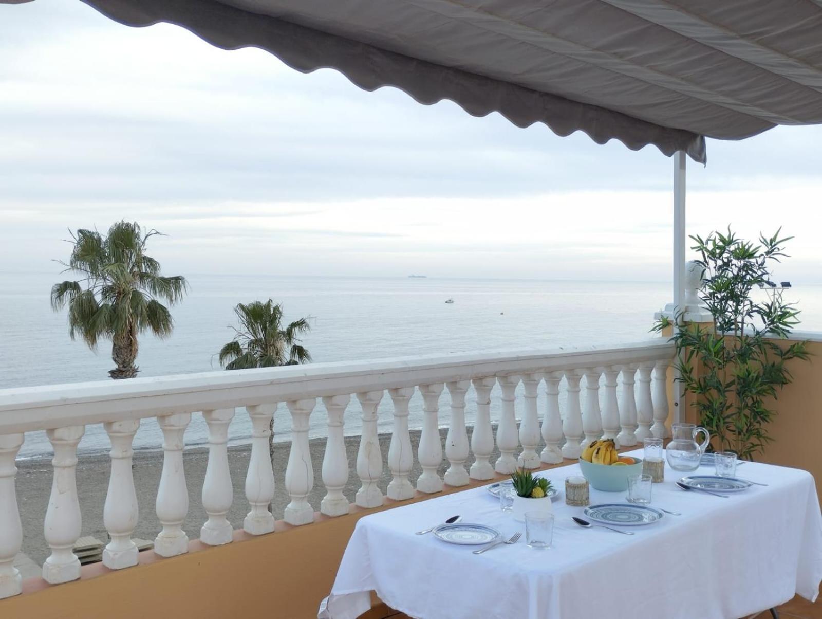 Apartamentos Playacala La Cala Del Moral Екстериор снимка