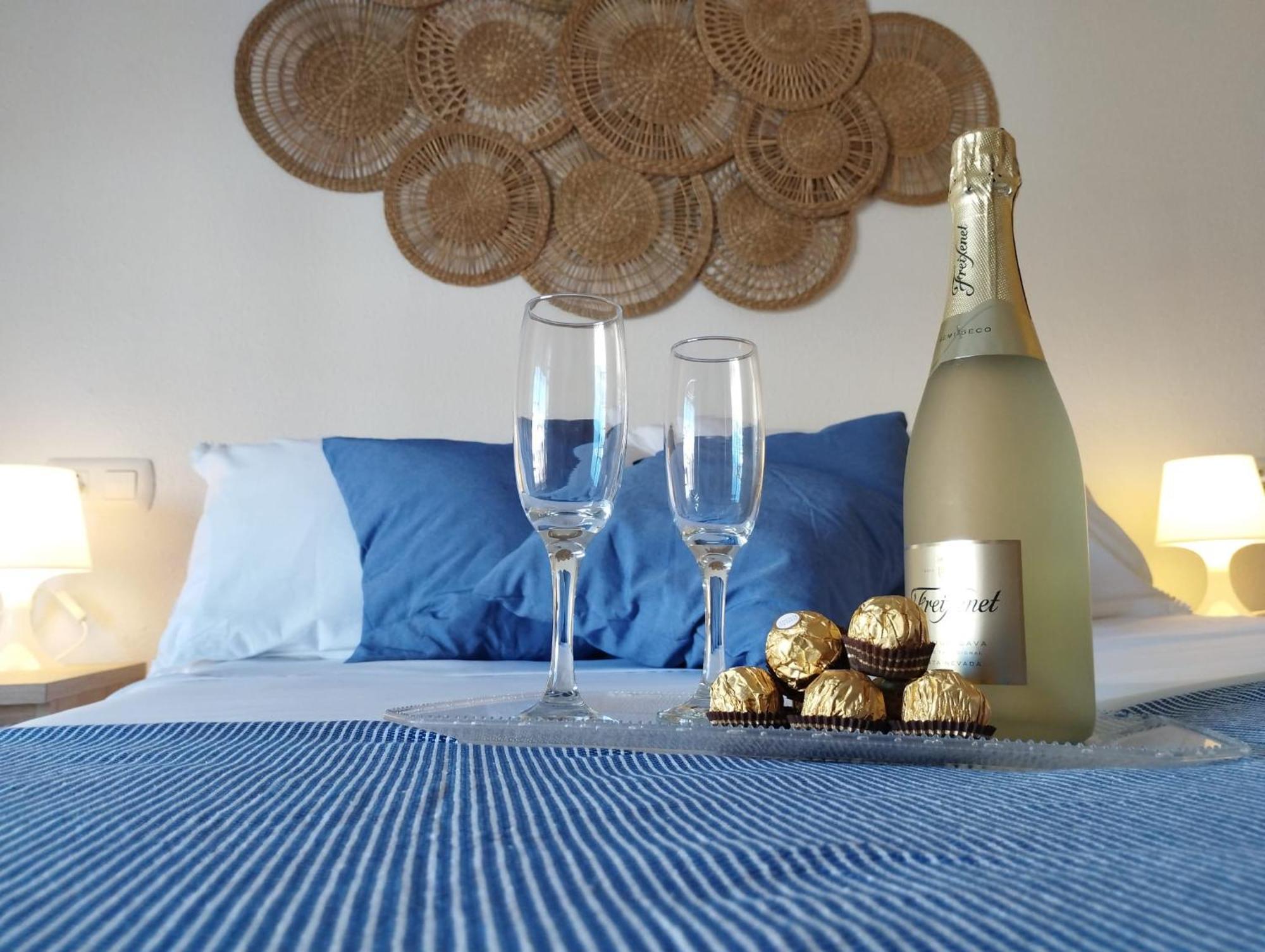 Apartamentos Playacala La Cala Del Moral Екстериор снимка