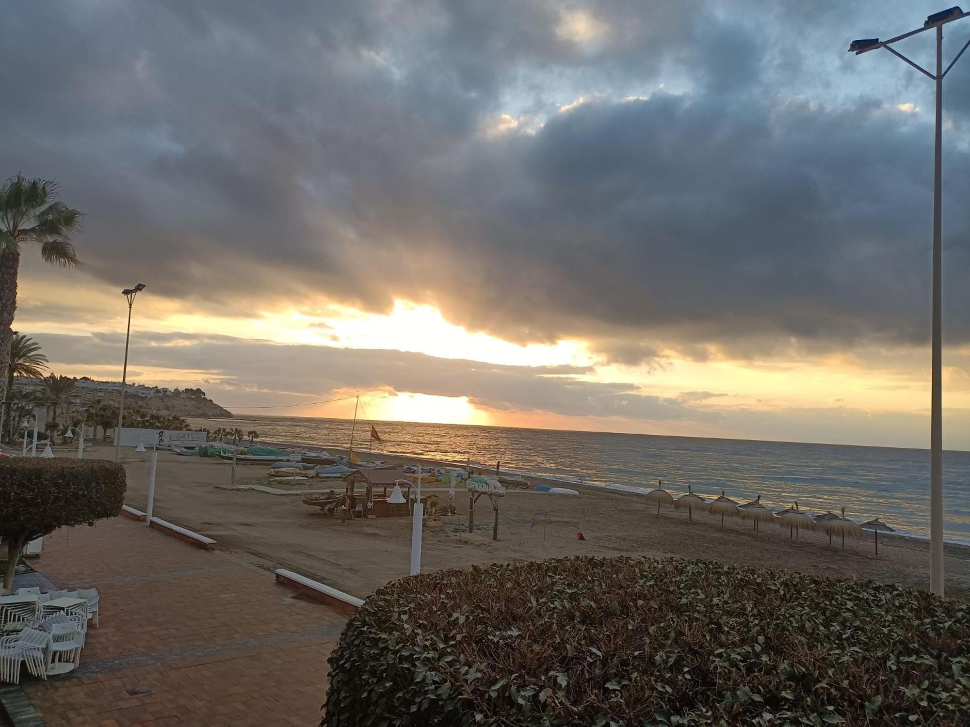 Apartamentos Playacala La Cala Del Moral Екстериор снимка